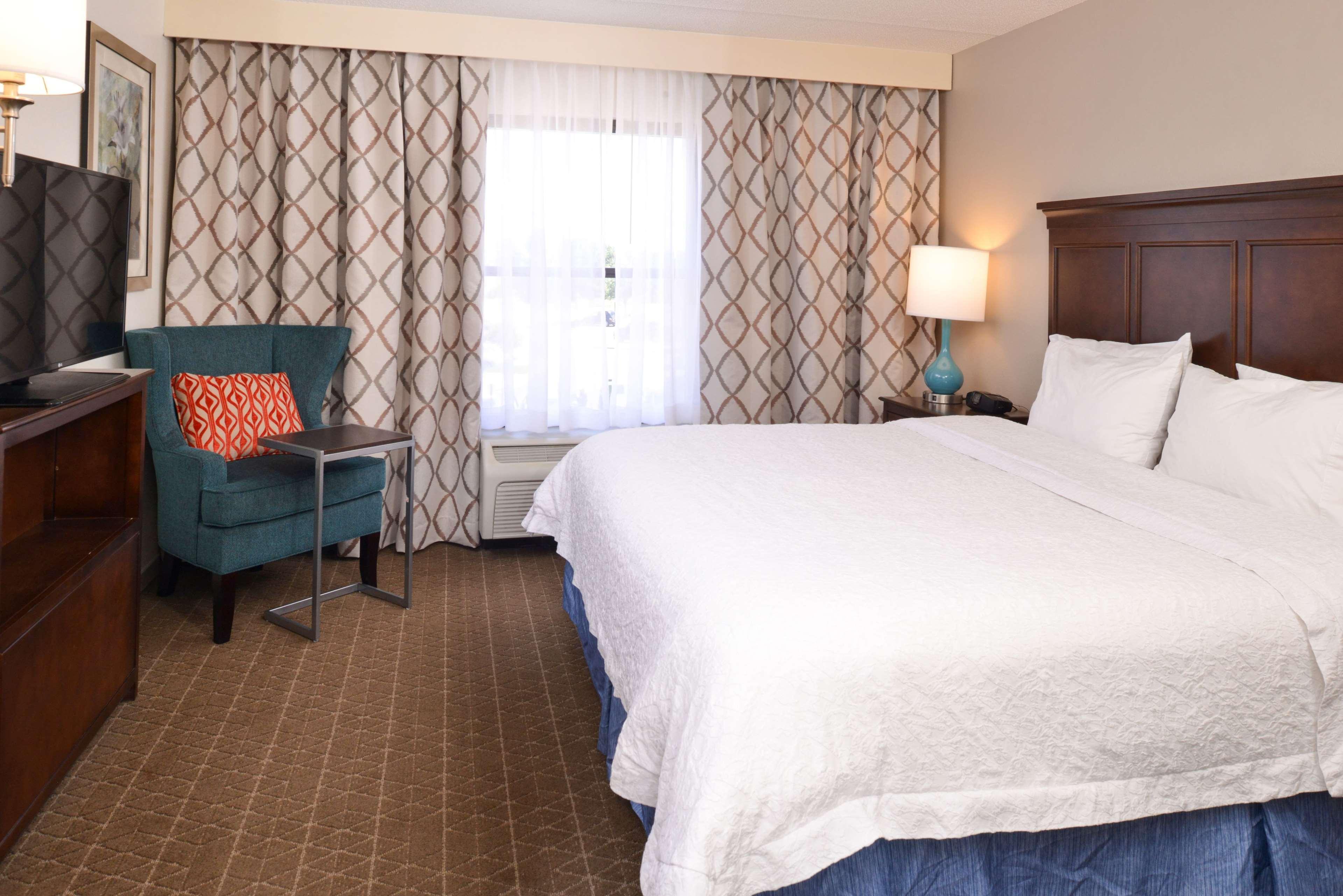 Hampton Inn & Suites Pueblo-Southgate Bagian luar foto