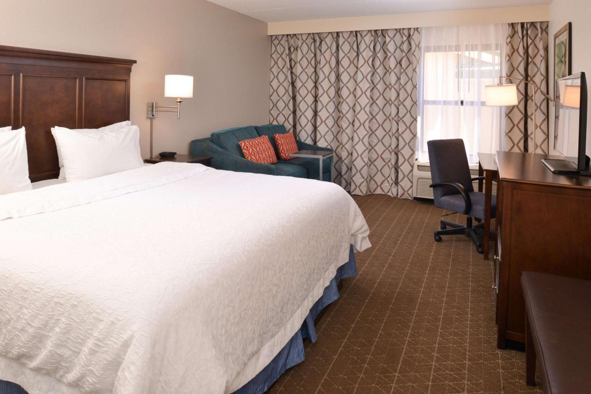 Hampton Inn & Suites Pueblo-Southgate Bagian luar foto