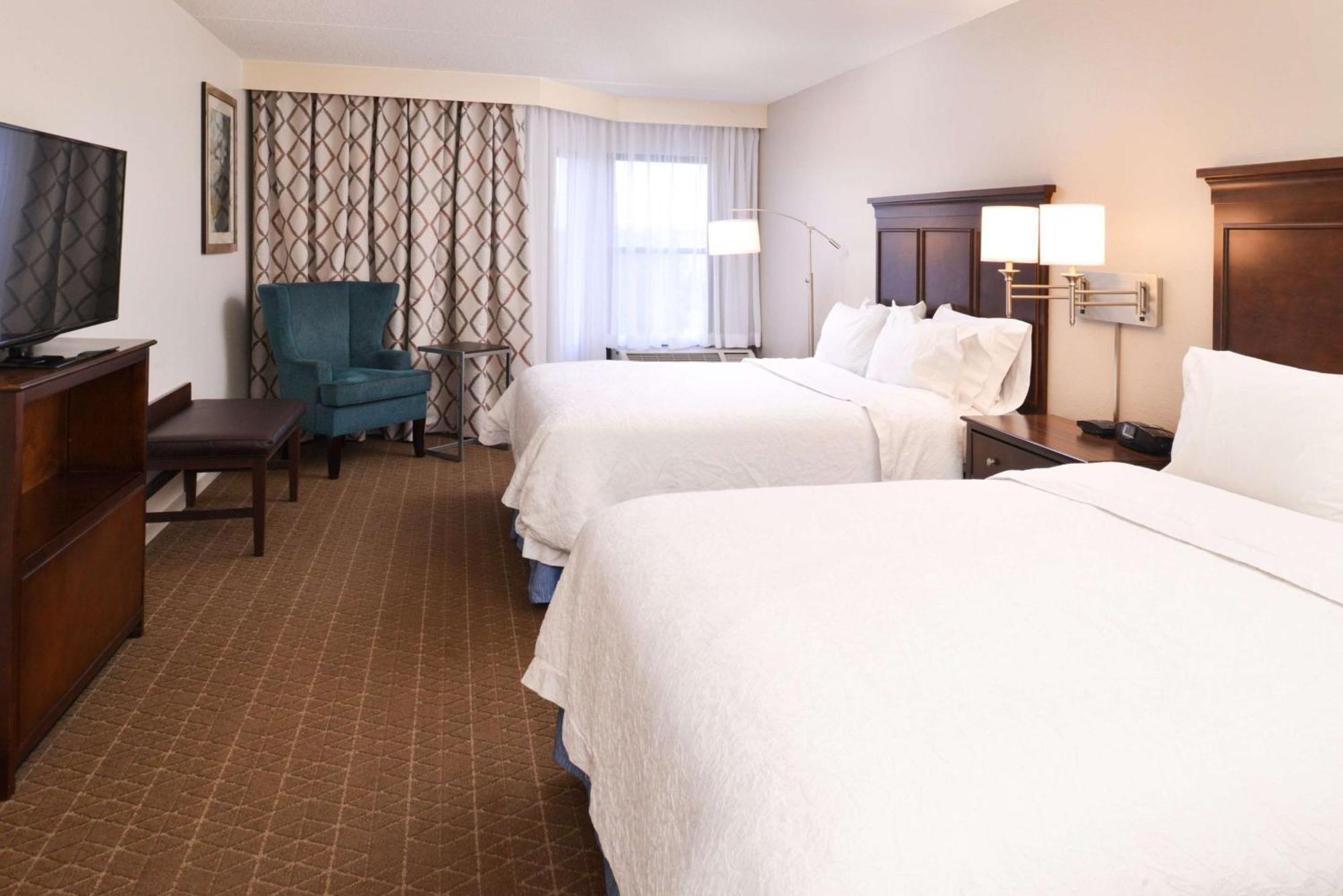 Hampton Inn & Suites Pueblo-Southgate Bagian luar foto