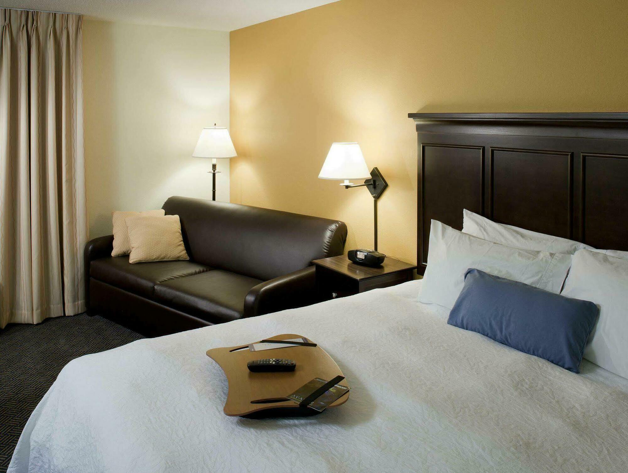 Hampton Inn & Suites Pueblo-Southgate Ruang foto